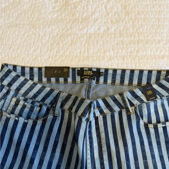 L&B Flare Bellbottom Jeans Plus Size 20 - Picture 4 of 9